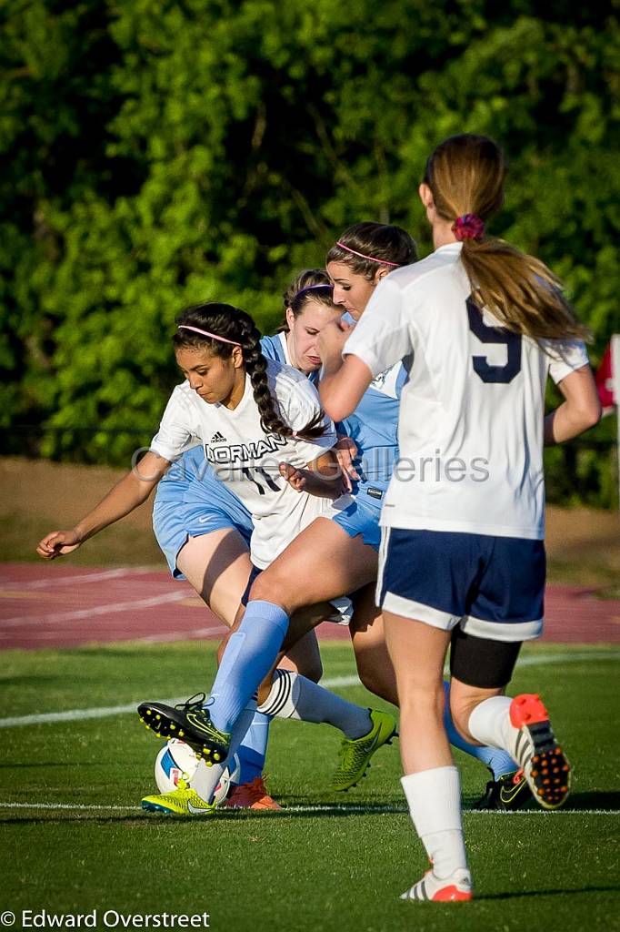 LSoccervsWadeH_Seniors-188.jpg