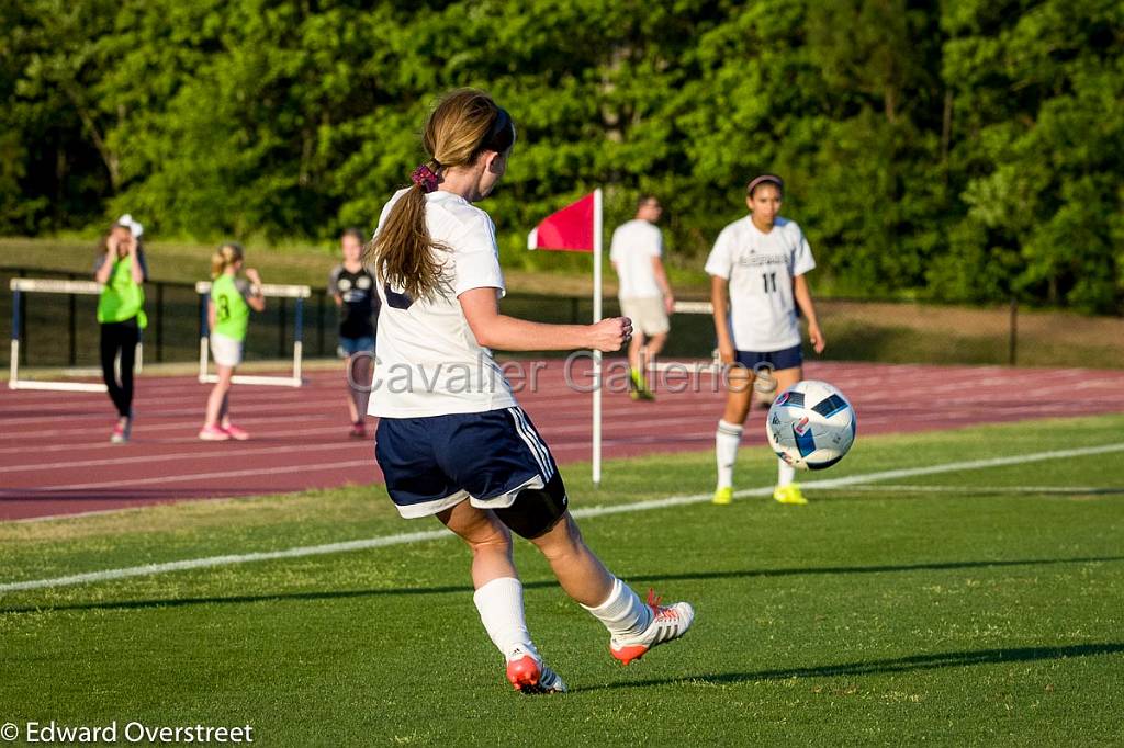 LSoccervsWadeH_Seniors-233.jpg