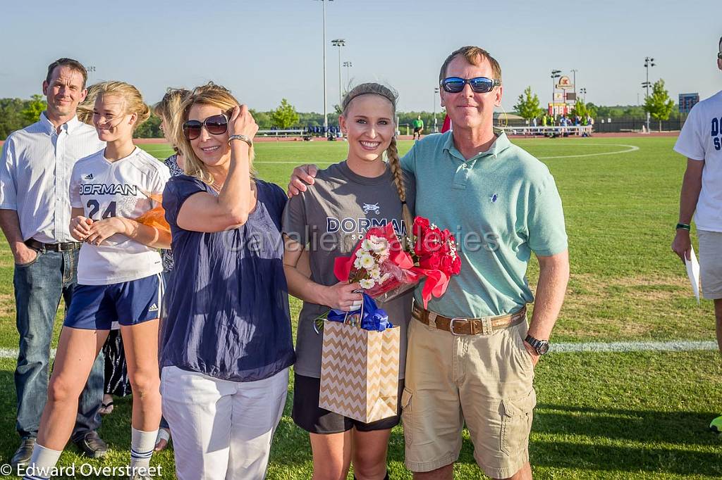 LSoccervsWadeH_Seniors-24.jpg