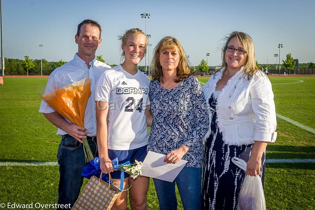 LSoccervsWadeH_Seniors-60.jpg