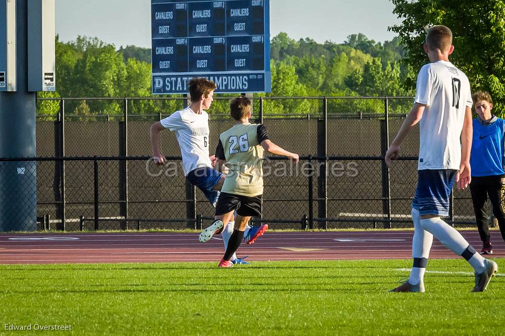 BSoccervsTLHanna_5-1-18-191.jpg
