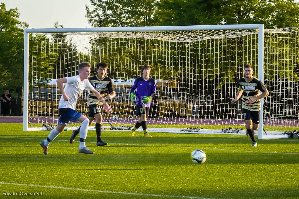 BSoccervsTLHanna_5-1-18-250.jpg
