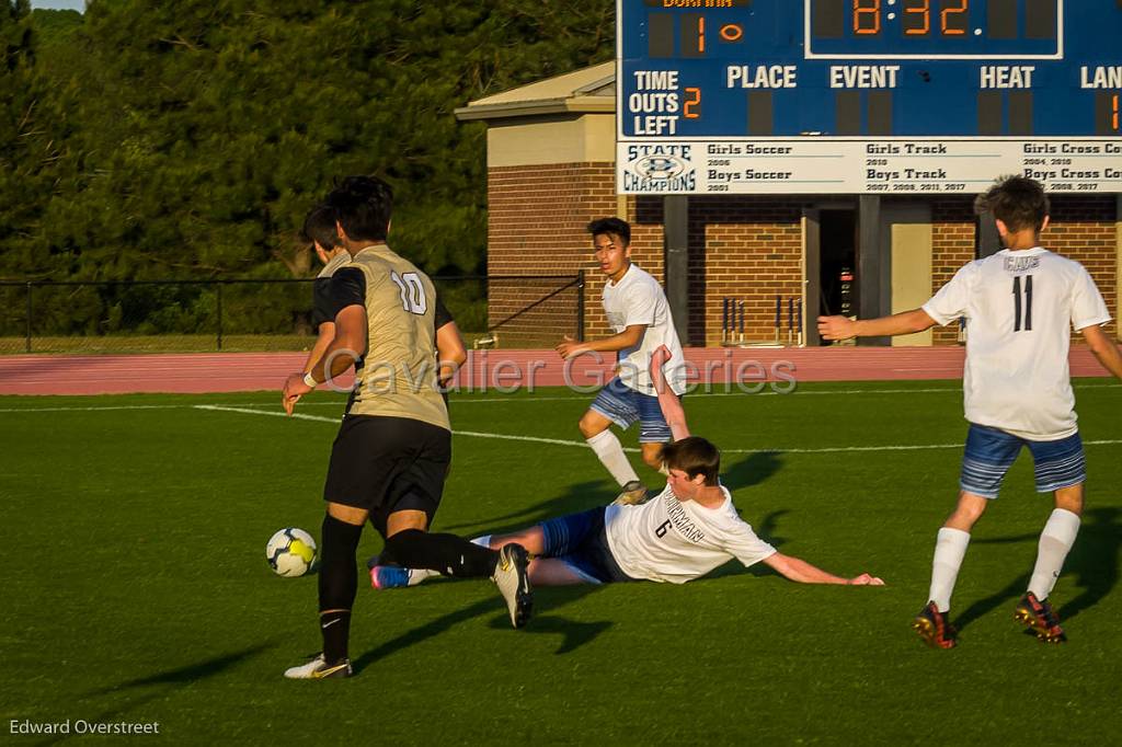 BSoccervsTLHanna_5-1-18-272.jpg