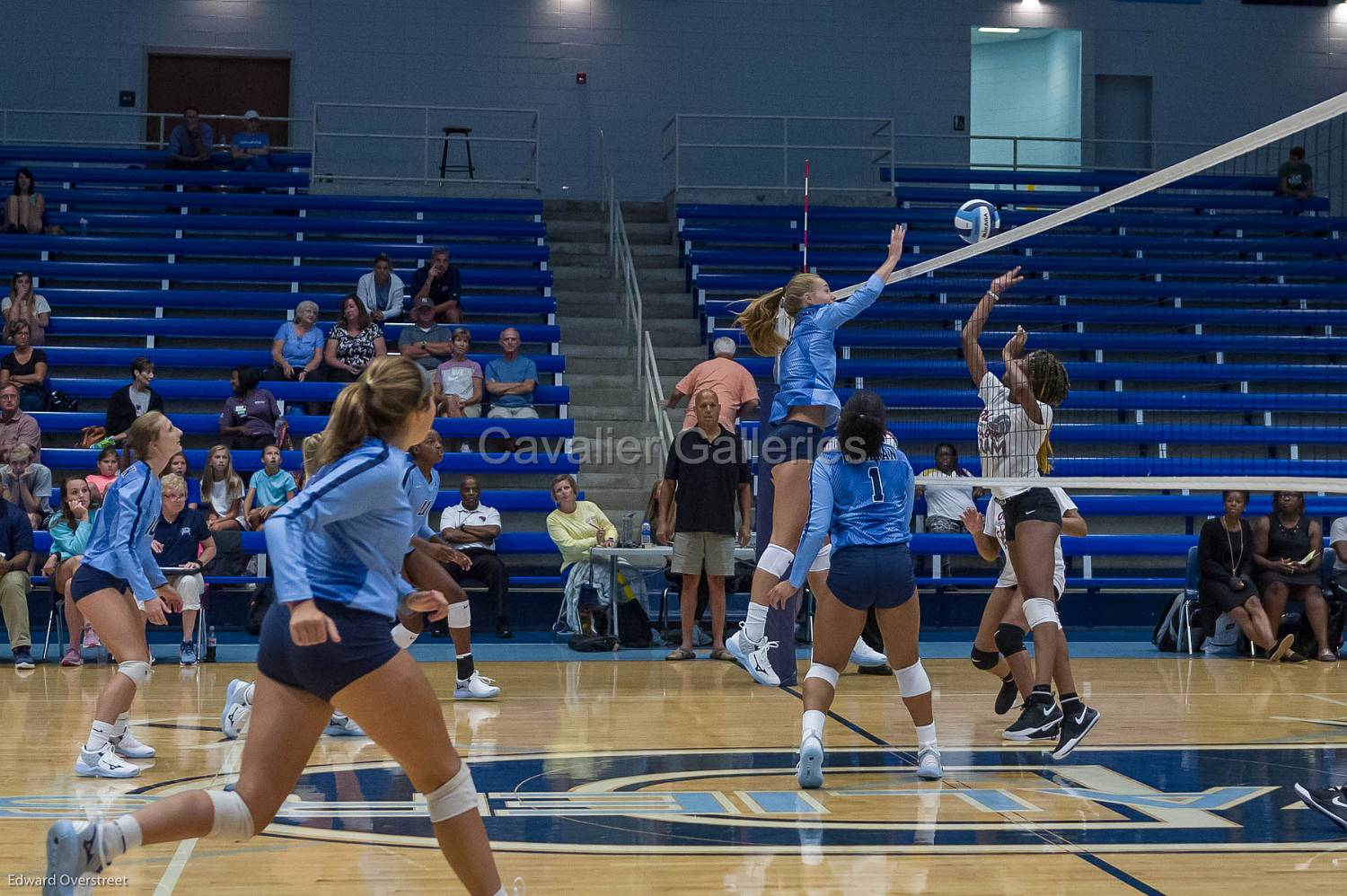 VBScrimmage8-13-19 -152.jpg