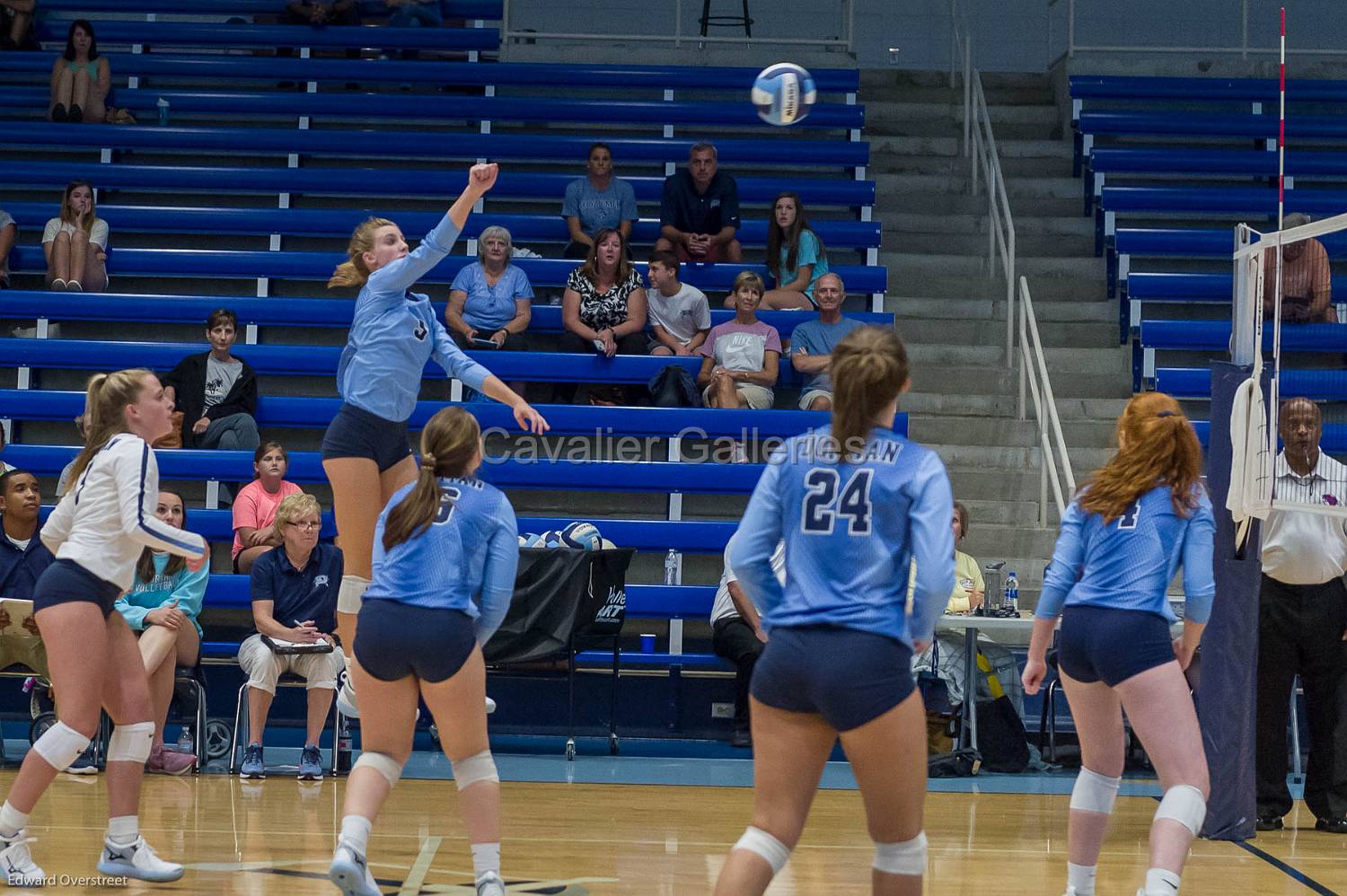 VBScrimmage8-13-19 -17.jpg