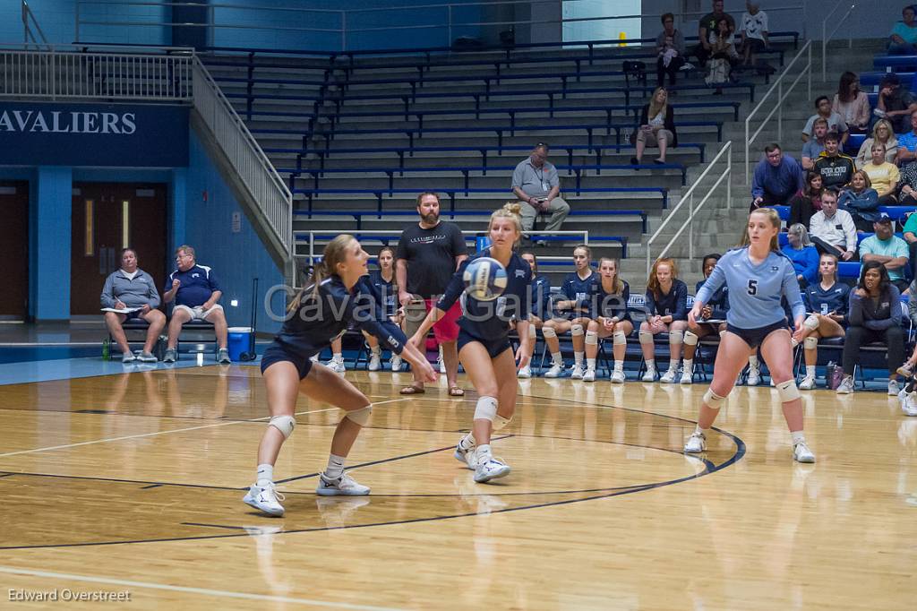 VarsityVBvsRiverside-137.jpg