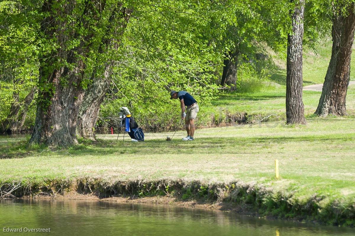 BoysGolfSeniorDay-114.jpg