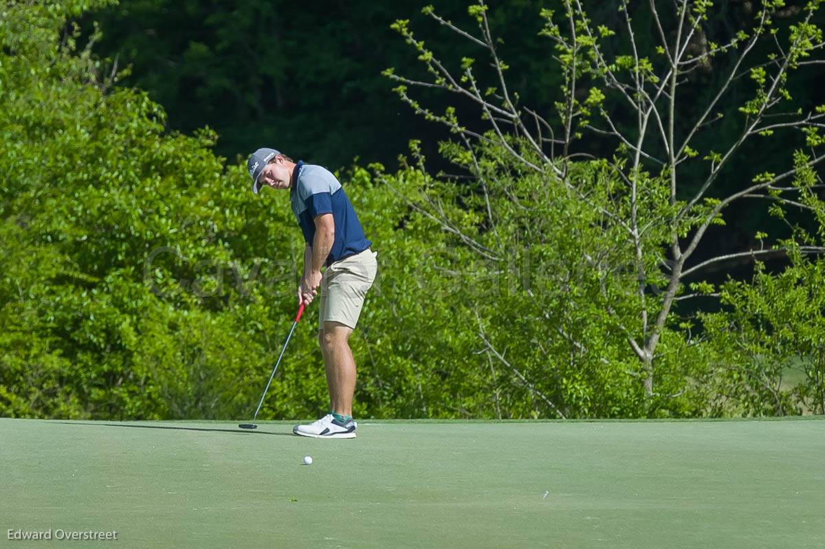 BoysGolfSeniorDay-82.jpg