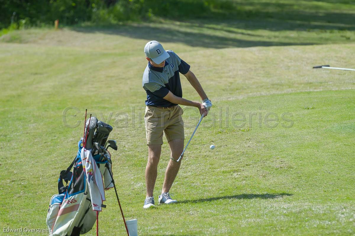 BoysGolfSeniorDay-91.jpg