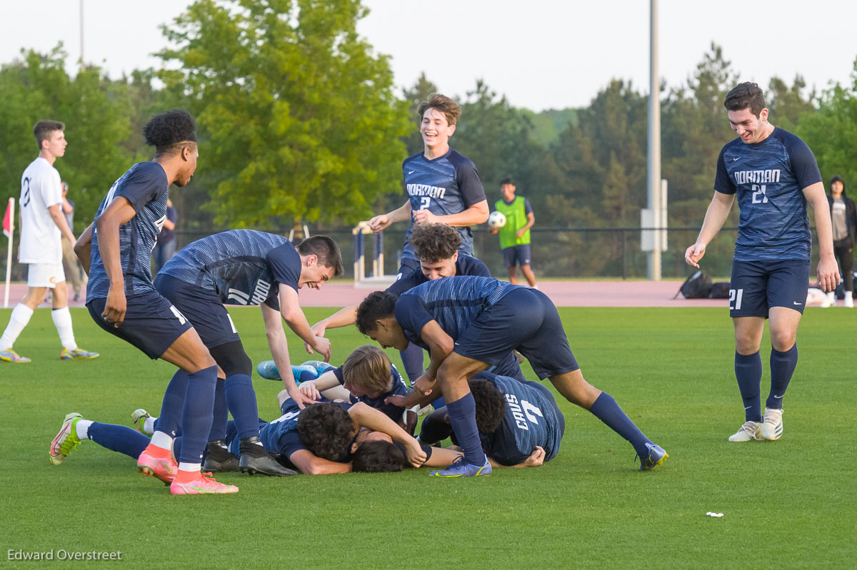 VSoccervsGreenwood4-28-22-326.jpg