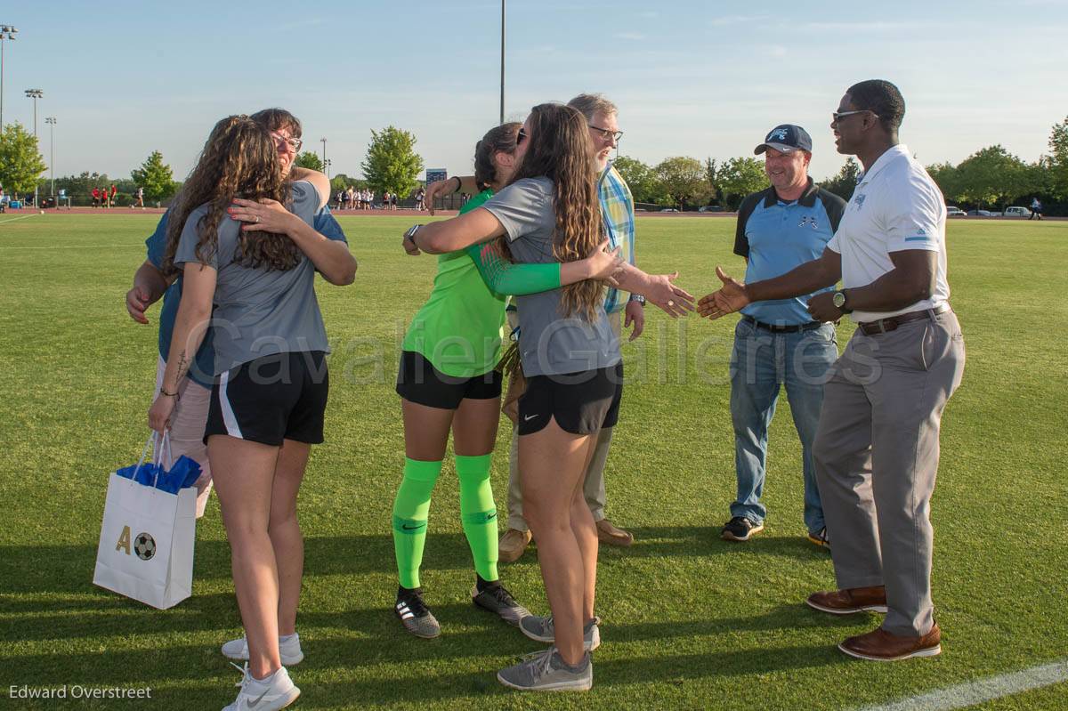 GirlsSoccerSeniorDay-27.jpg