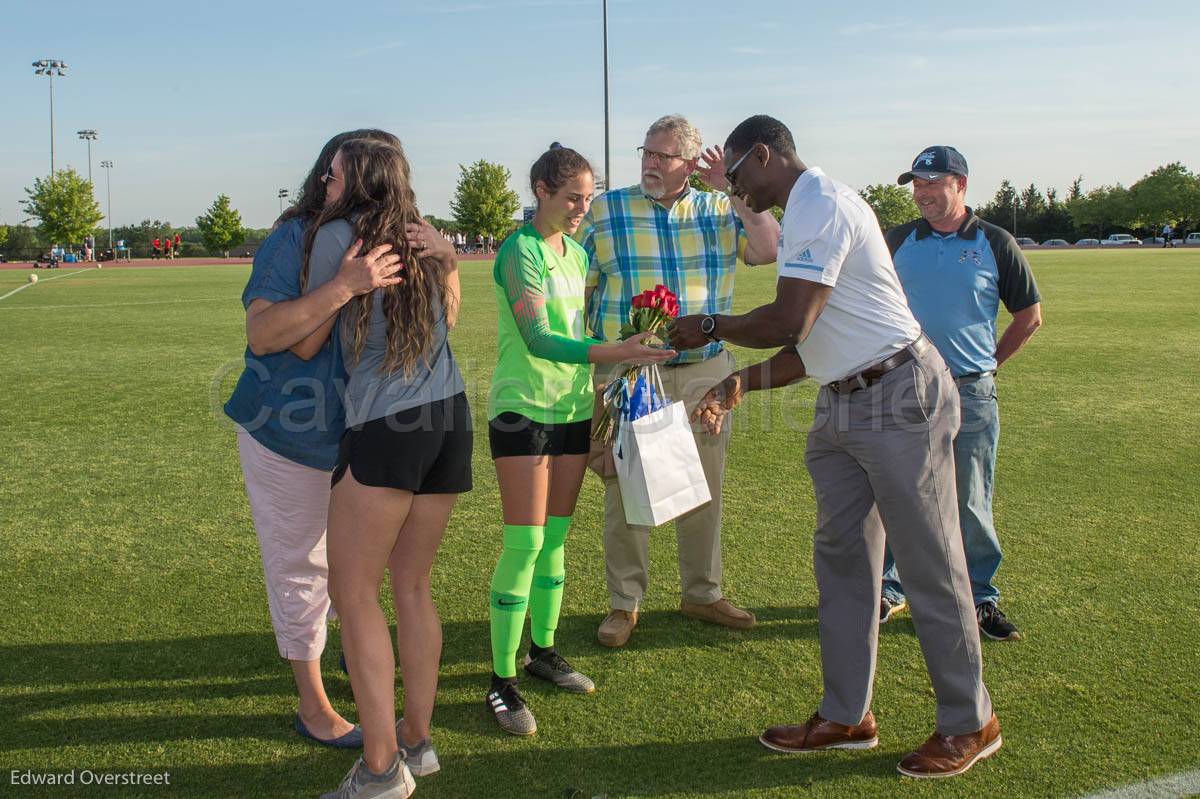 GirlsSoccerSeniorDay-29.jpg