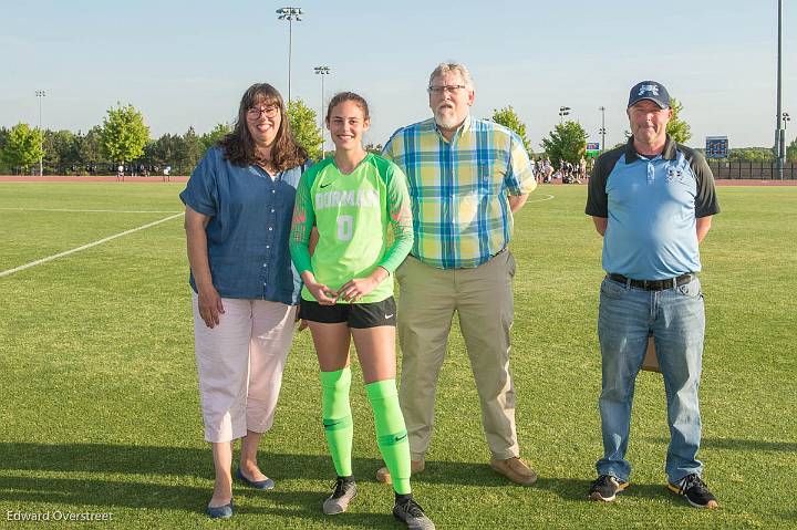 GirlsSoccerSeniorDay-11