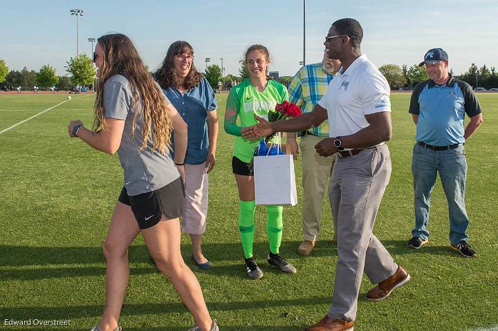 GirlsSoccerSeniorDay-31