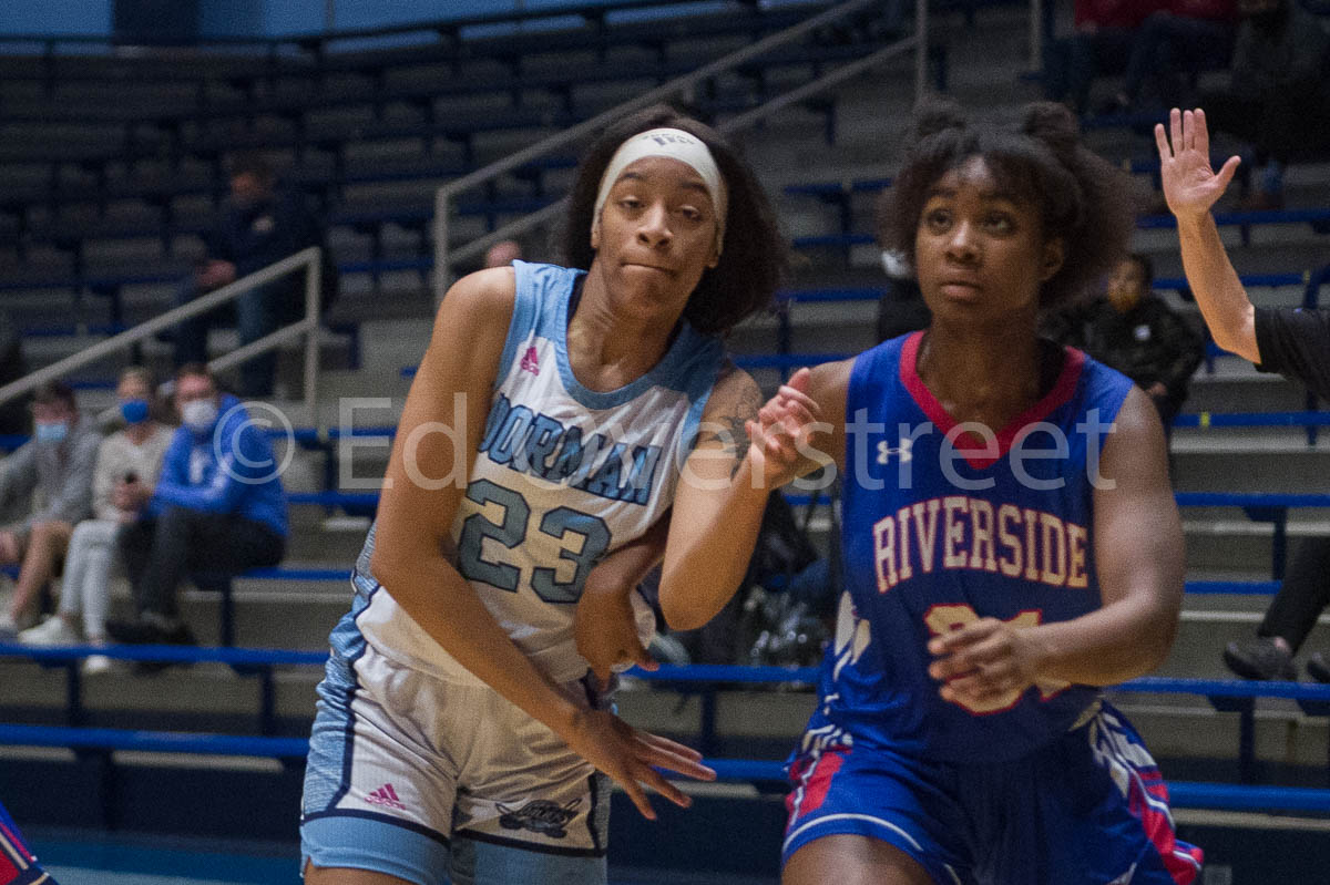 LBBvsRiverside1-19-21-198.jpg