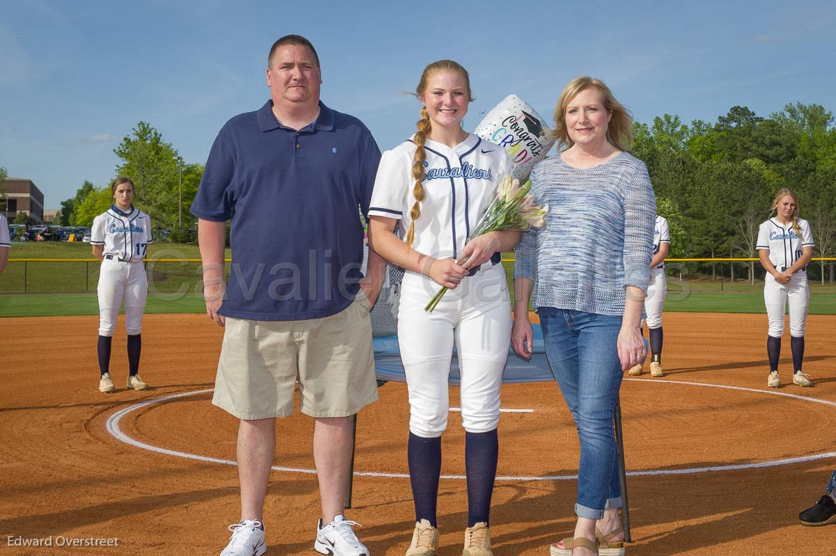 SoftballvsWade_SenoirDay -22.jpg