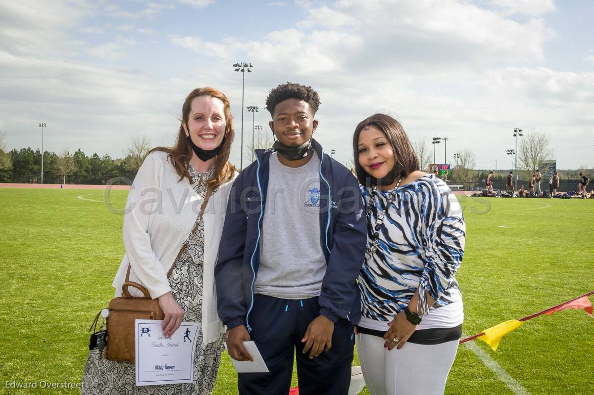 TrackSeniorNight 3-30-21-16.jpg