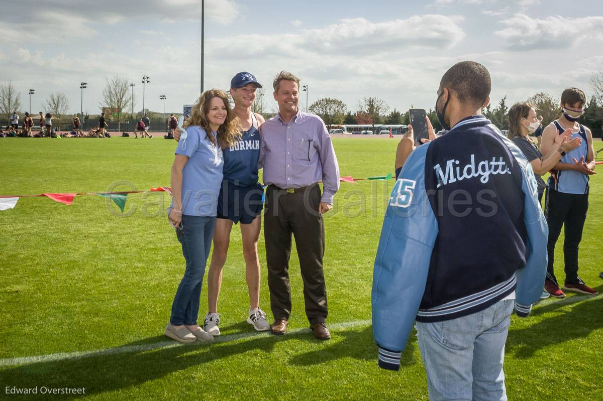 TrackSeniorNight 3-30-21-61.jpg