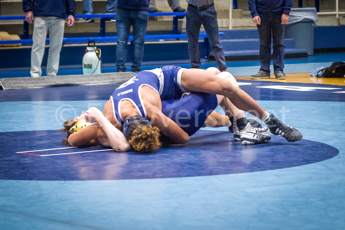 DHSWrestlingvsSHS1-21-21-241.jpg