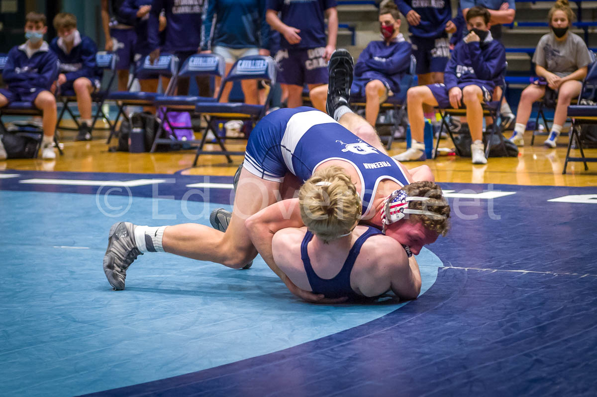 DHSWrestlingvsSHS1-21-21-306.jpg