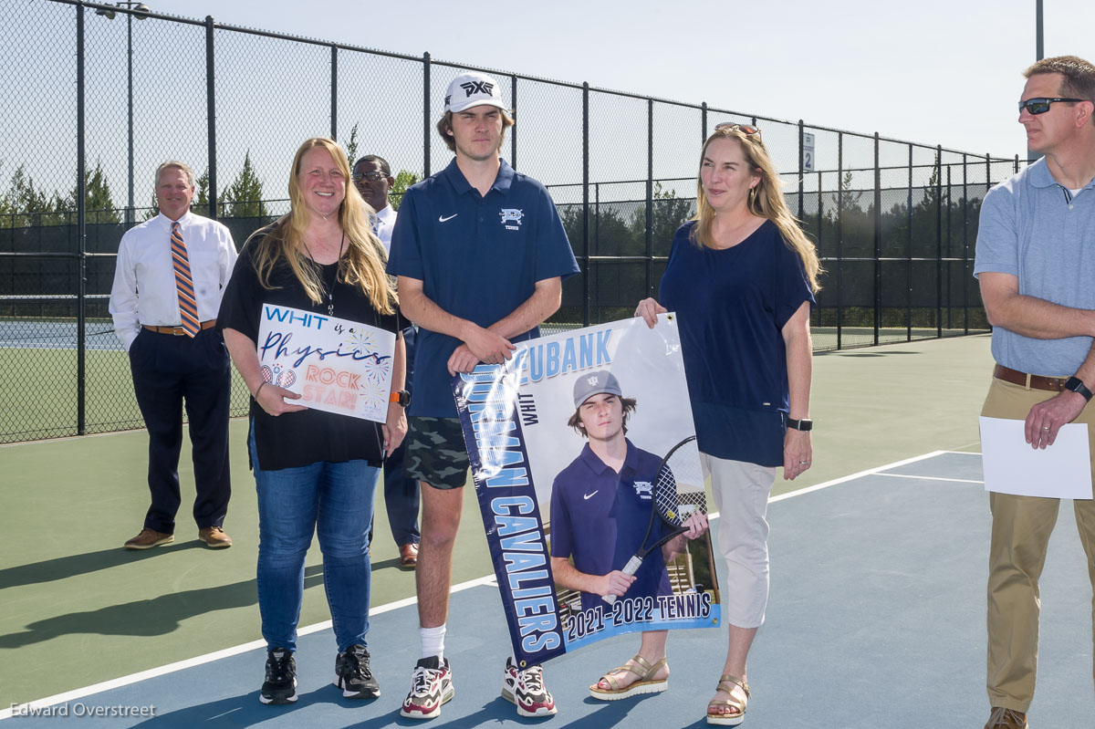 VTENvsSHS+SeniorNite_4-21-22-29.jpg