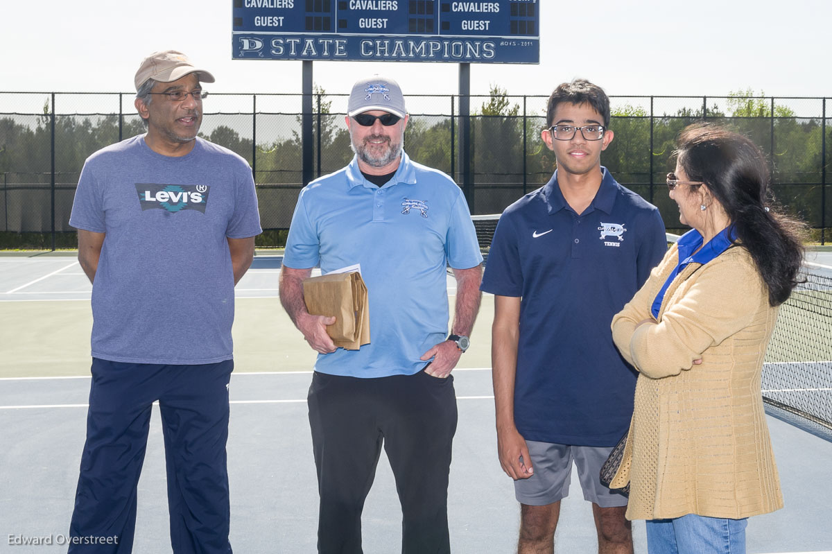 VTENvsSHS+SeniorNite_4-21-22-5.jpg