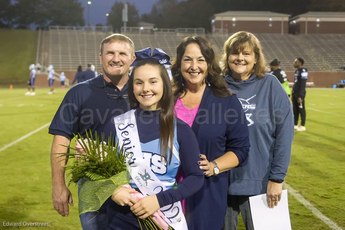 DHSvsWH_Seniors_10-22-21-88.jpg