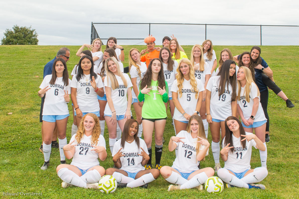 GirlsSoccer-8.jpg