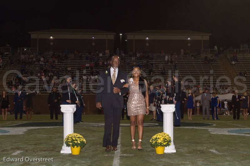 HomecomingNight-112.jpg