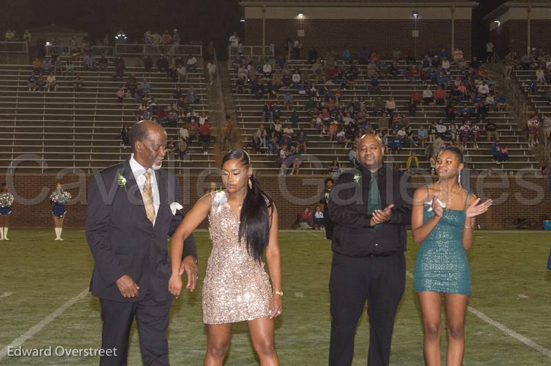 HomecomingNight-159.jpg