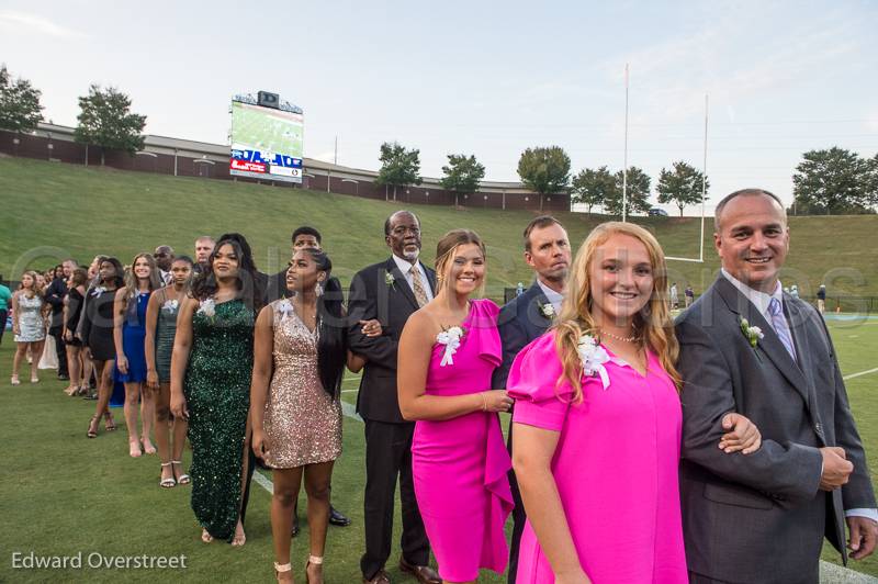 HomecomingNight-27.jpg