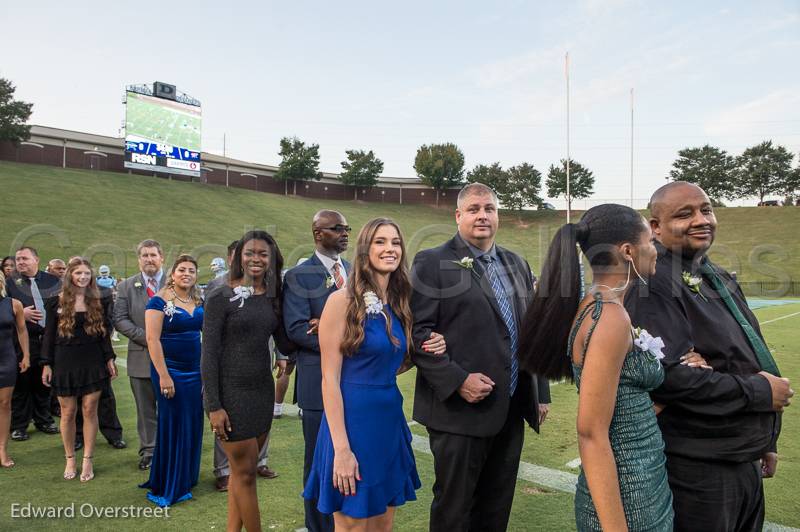 HomecomingNight-31.jpg