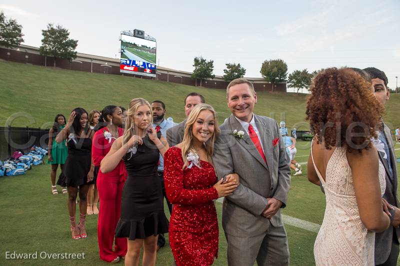 HomecomingNight-41.jpg