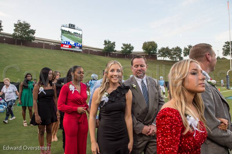 HomecomingNight-42.jpg