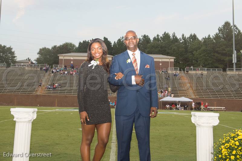 HomecomingNight-63.jpg