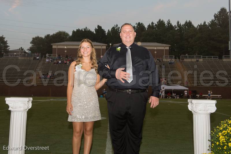 HomecomingNight-71.jpg