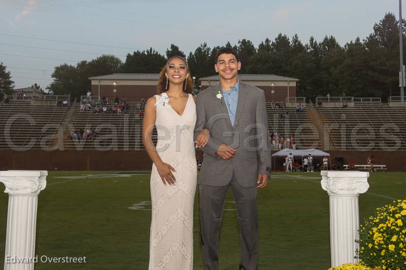 HomecomingNight-74.jpg