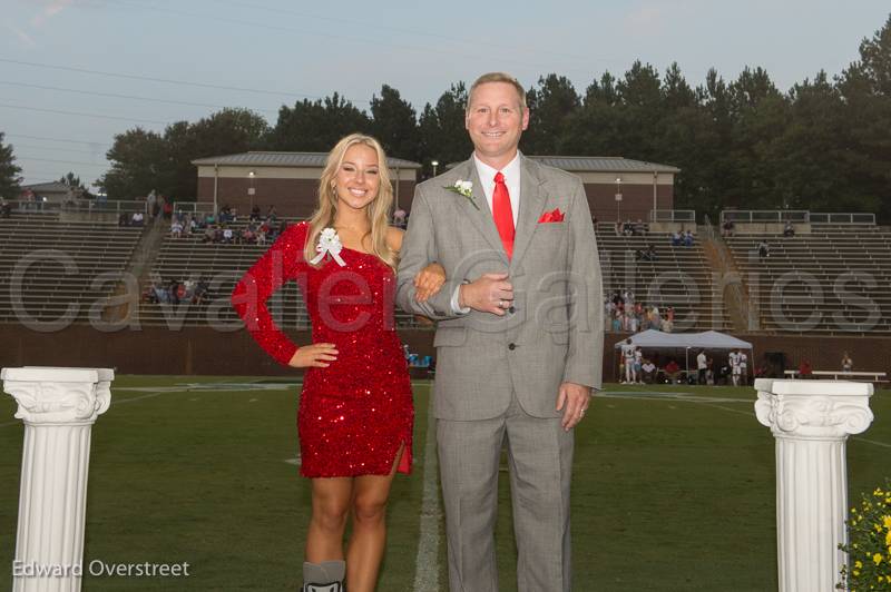 HomecomingNight-76.jpg