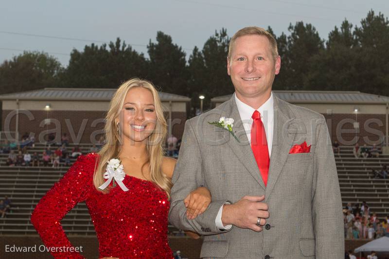 HomecomingNight-77.jpg