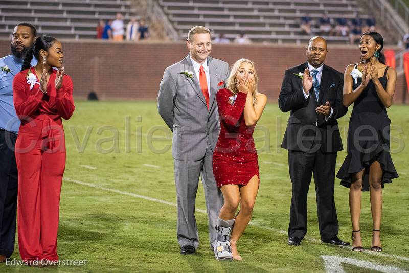 HomecomingNight-98.jpg