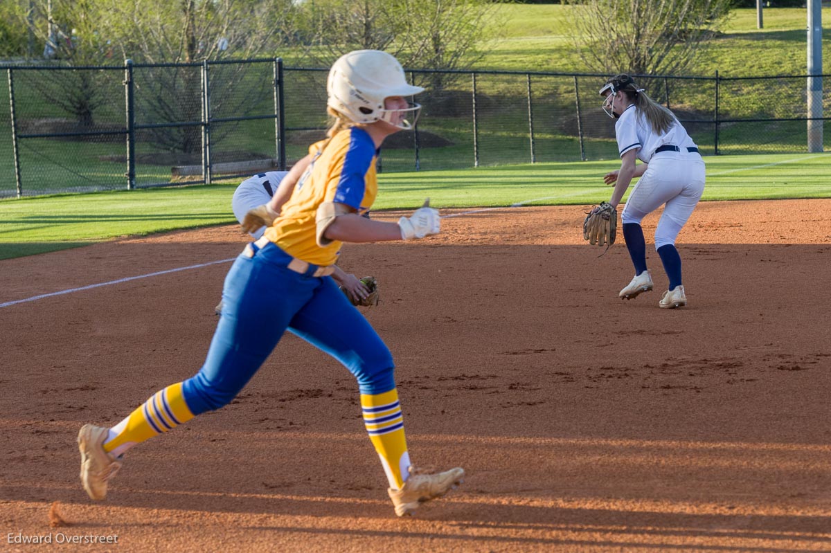 SoftballvsFtMill -205.jpg