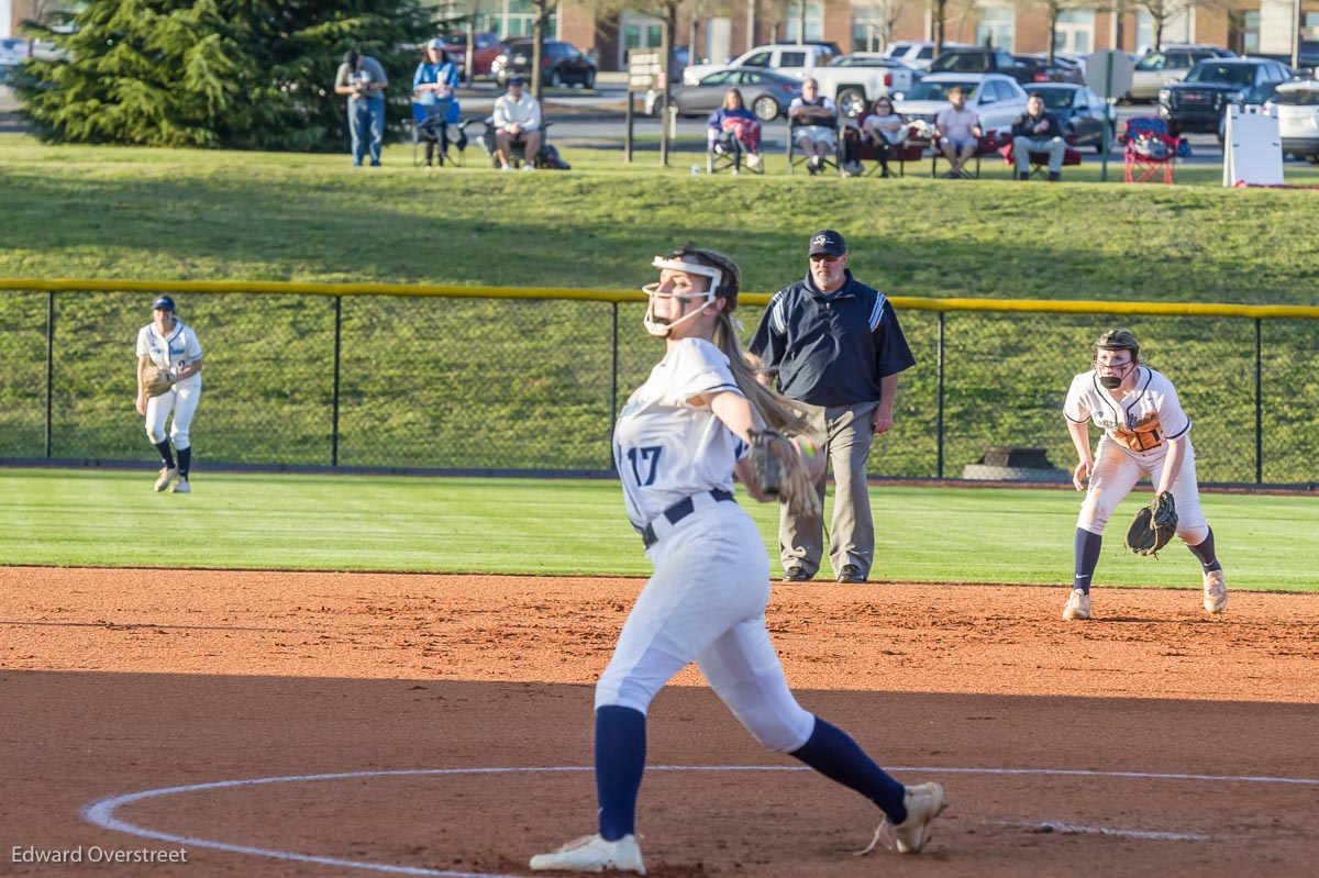 SoftballvsFtMill -215.jpg