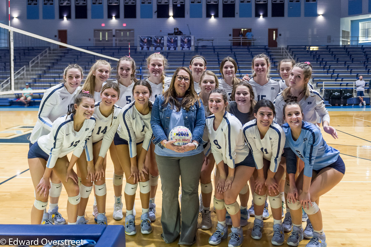 VarGirlsVB_vs_BS_9-28-22-42.jpg