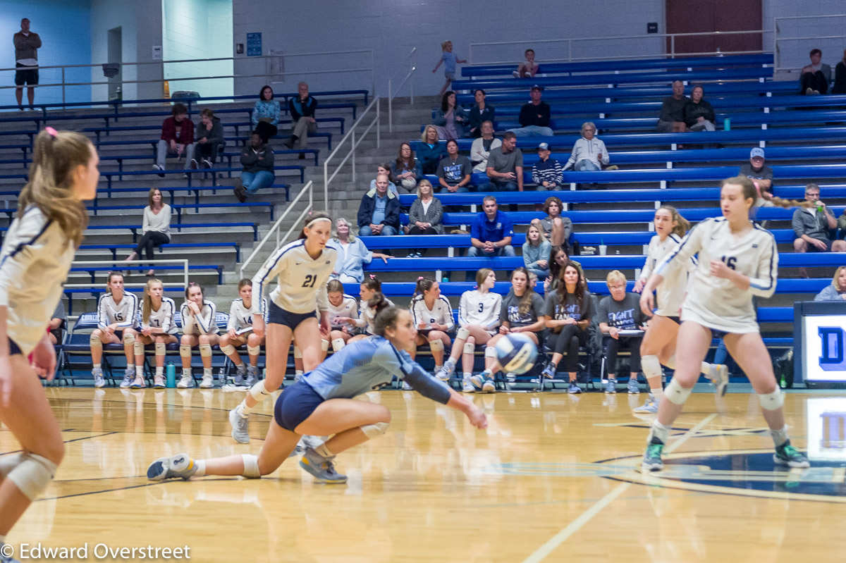 VarGirlsVB_vs_BS_9-28-22-71.jpg