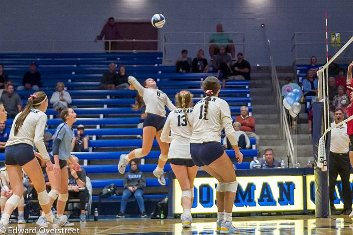 VarGirlsVB_vs_BS_9-28-22-109