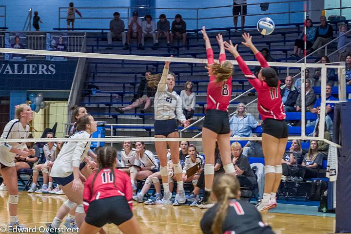 VarGirlsVB_vs_BS_9-28-22-131